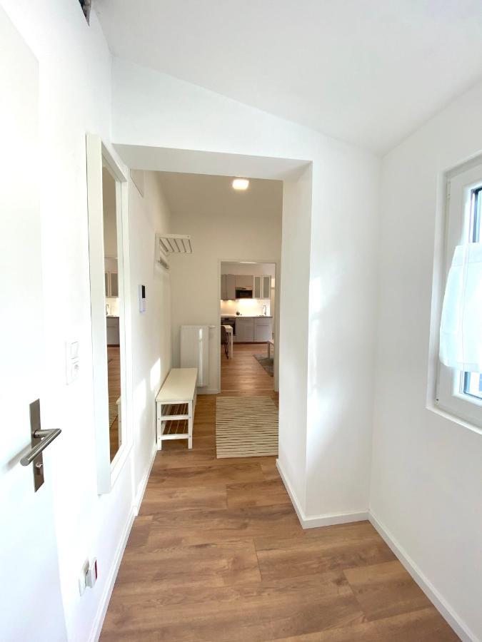 White Inn - Ferienwohnung Mit Terrasse Mürzzuschlag Εξωτερικό φωτογραφία